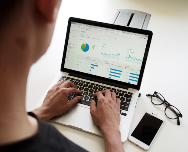 cara menjadi freelancer desain grafis