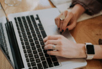 strategi voice search untuk bisnis lokal Bandung